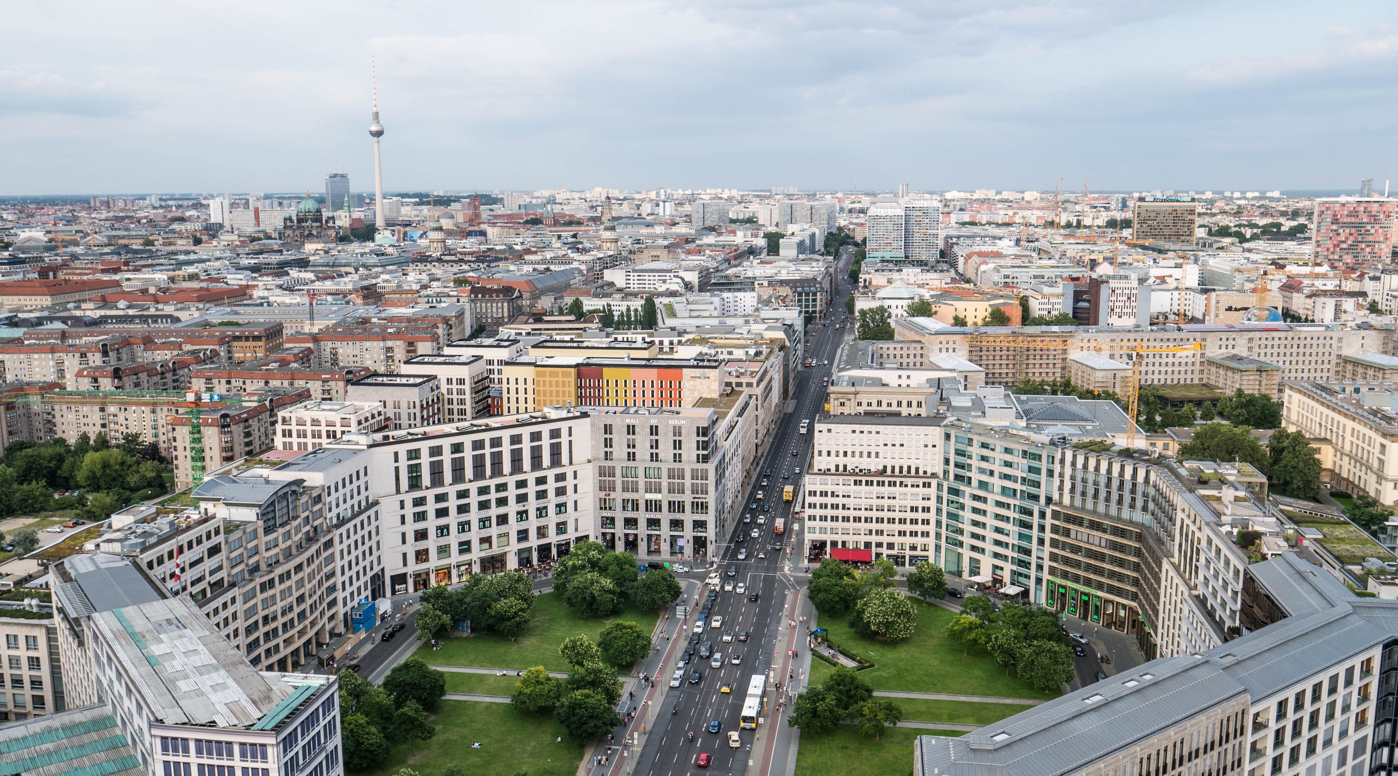 La tour Panoramapunkt permet d'avoir une belle vue sur la ville.